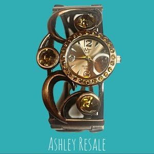 MT Quartz 1949 Brass look Gem watch